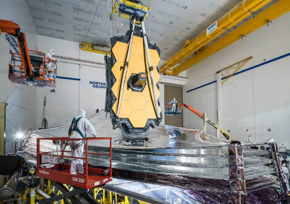 Космический телескоп Джеймса Уэбба заправлен топливом для запуска —